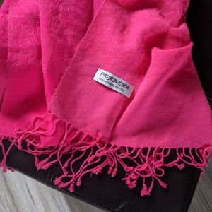Vibrant raspberry-pink genuine Pashmina